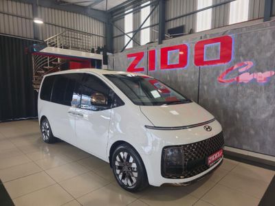 2023 Hyundai Staria 2.2d Luxury Auto