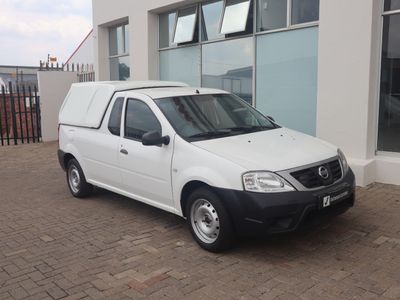 2019 Nissan NP200 1.6 A/C Safety Pack