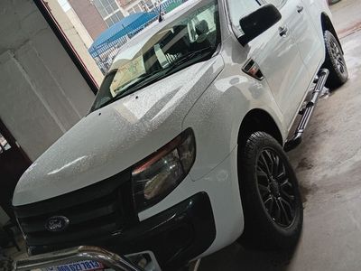 2015 Ford Ranger 2.2 TDCi XLS Double-Cab (Diesel, Manual)