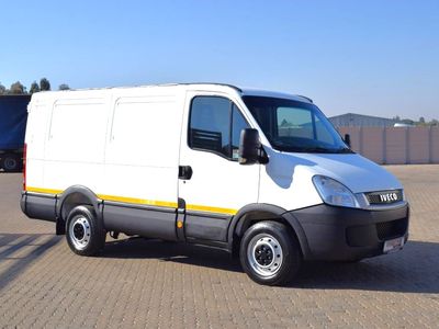2011 Iveco Daily 35 S12V12 F/C P/C