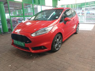 2015 Ford Fiesta ST 1.6 EcoBoost GDTi