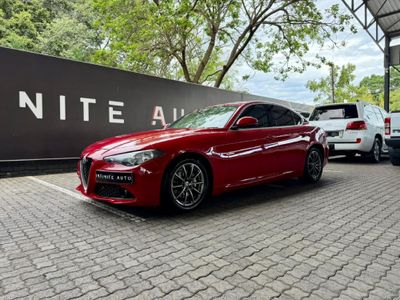 2017 Alfa Romeo Giulia 2.0T