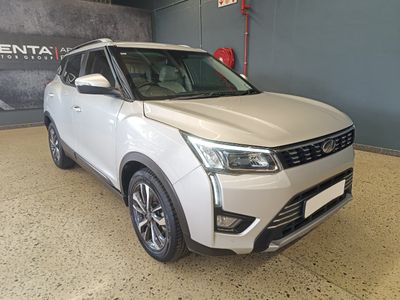2020 Mahindra XUV 300 1.2T | W8
