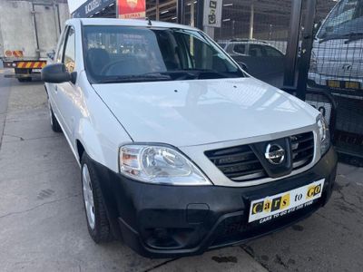 2023 Nissan NP200 1.6 A/C Safety Pack