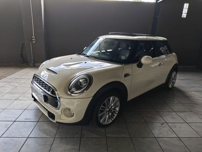 2018 MINI Hatch Cooper S Auto