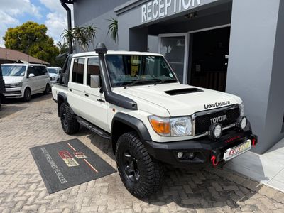 2023 Toyota Land Cruiser 76 4.5L V8 LX