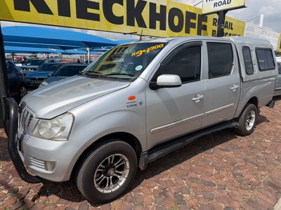 2012 Mahindra Genio 2.2 CRDe Double-Cab