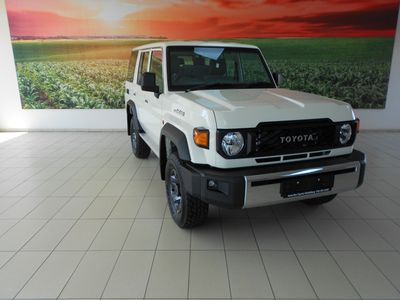 2026 Toyota Land Cruiser 76 2.8GD-6 Station Wagon LX