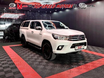 2017 Toyota Hilux 2.8 GD-6 Raider 4x4 Extended Cab