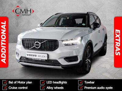 2022 Volvo XC40 T5 R-Design AWD