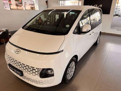 2025 Hyundai Staria 2.2d Executive Auto