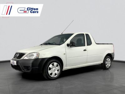 2022 Nissan NP200 1.6 A/C Safety Pack