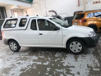 2015 Nissan NP200 1.6