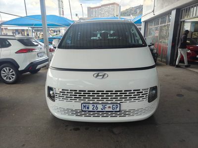 2022 Hyundai Staria 2.2d Executive Auto 11-Seat