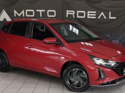 2025 Hyundai i20 1.4 premium Auto #LOWEST Km 2-TONE BARGAIN !!!
