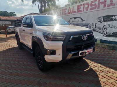2022 Toyota Hilux 2.8 GD-6 Raised Body Legend 4x4 Extended Cab (Dies