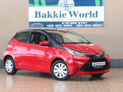 2016 Toyota Aygo 1.0 X-Play 5-dr