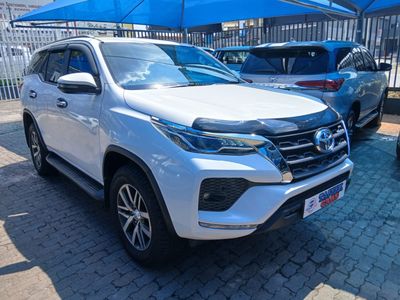 2019 Toyota Fortuner 2.8 GD-6 Raised Body