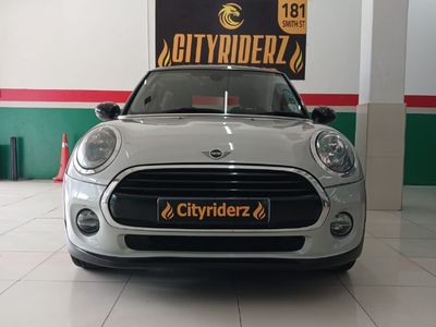 2019 MINI Hatch Cooper Auto