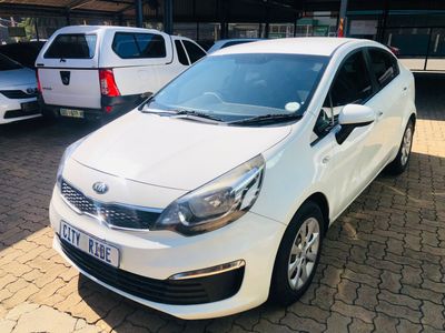 2015 Kia Rio 1.4 Tec Sedan