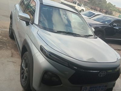 2025 Toyota Starlet Cross 1.5XS Auto (Petrol, Automatic)