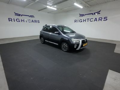 2016 Toyota Etios Cross 1.5 XS 5-dr