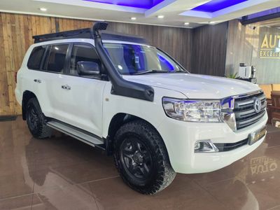 2017 Toyota Land Cruiser 200 4.5 D V8 GX Auto