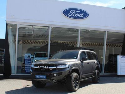 2022 Toyota Land Cruiser 300 V6 3.5 T GR-S