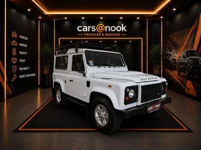 2016 Land Rover Defender 90 2.2D Station Wagon