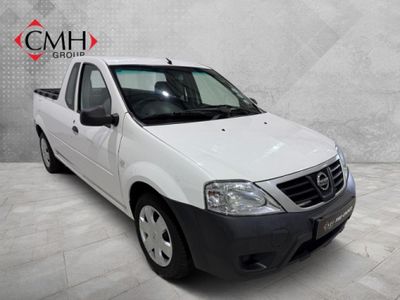 2024 Nissan NP200 1.6 A/C Safety Pack
