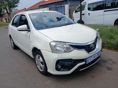 2016 Toyota Etios 1.5 XS