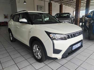 2022 Mahindra XUV 300 1.2T | W6