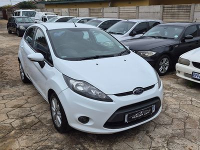 2012 Ford Fiesta 1.4i Ambiente 5-dr