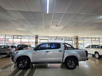 2019 Isuzu D-Max 250 HO X-Rider Double-Cab
