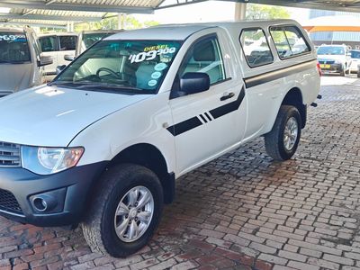 2013 Mitsubishi Triton 2.5 DiD GLX Single-Cab