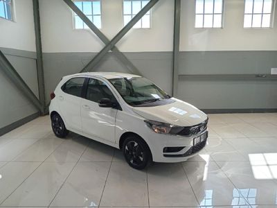 2026 TATA Tiago 1.2 XT Auto