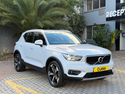 2021 Volvo XC40 T3 Momentum Auto