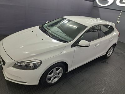 2017 Volvo V40 T3 Kinetic
