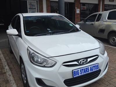 2015 Hyundai Accent 1.6 Glide