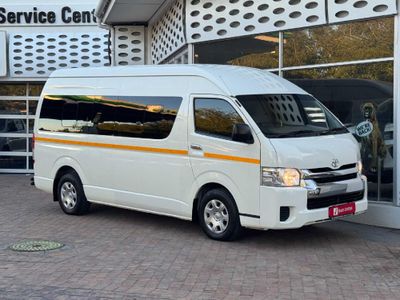 2022 Toyota Quantum 2.5 D-4D 14-seat