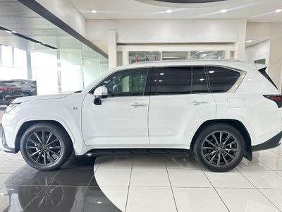 2025 Lexus LX 500d F-Sport