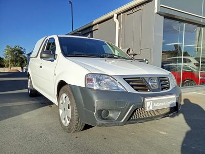 2023 Nissan NP200 1.6 A/C Safety Pack