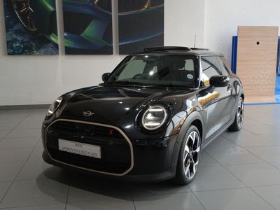 2025 MINI Hatch Cooper S Auto
