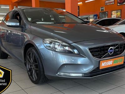 2016 Volvo V40 T3 Kinetic