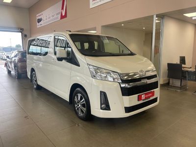 2024 Toyota Quantum 2.8 GL 11-seat
