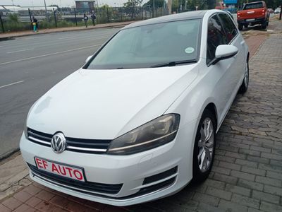 2014 Volkswagen Golf VII 2.0 TDI Highline Auto