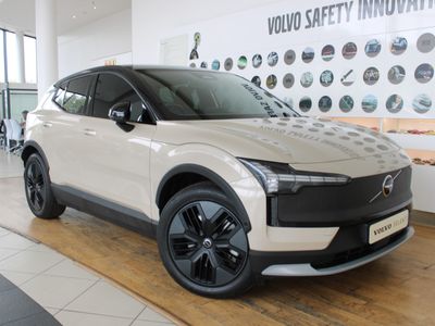 2025 Volvo EX30 Cross Country