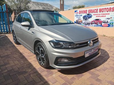 2019 Volkswagen Polo 1.0 tsi comfortline R-Line manual with sunroof and