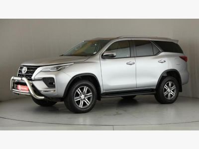2022 Toyota Fortuner 2.4 GD-6 Raised Body