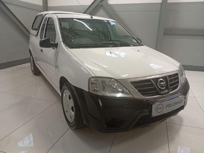 2022 Nissan NP200 1.6 A/C Safety Pack